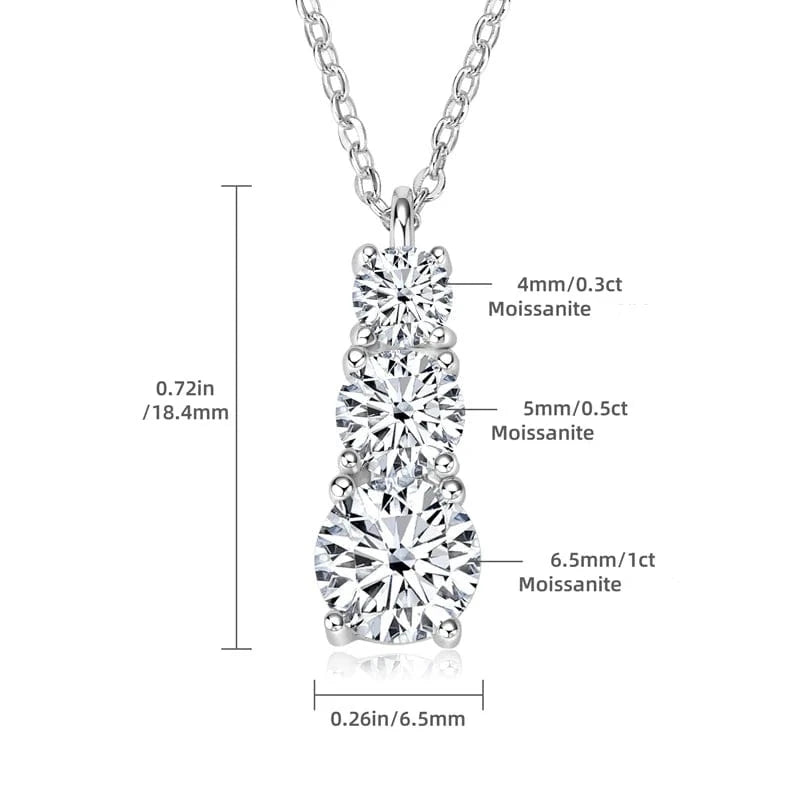 Charme du collier 3 diamant