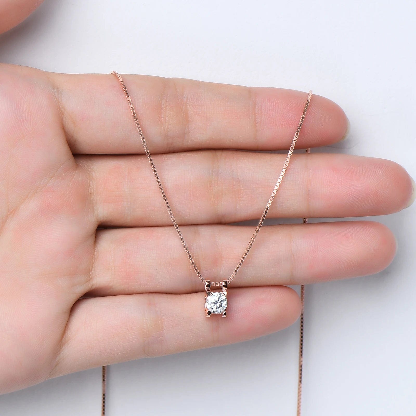 bijou raffiné en diamant