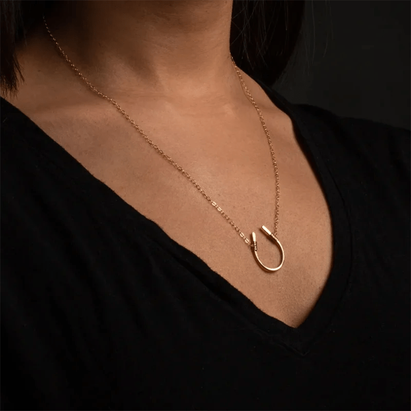 Collier Or Élégant