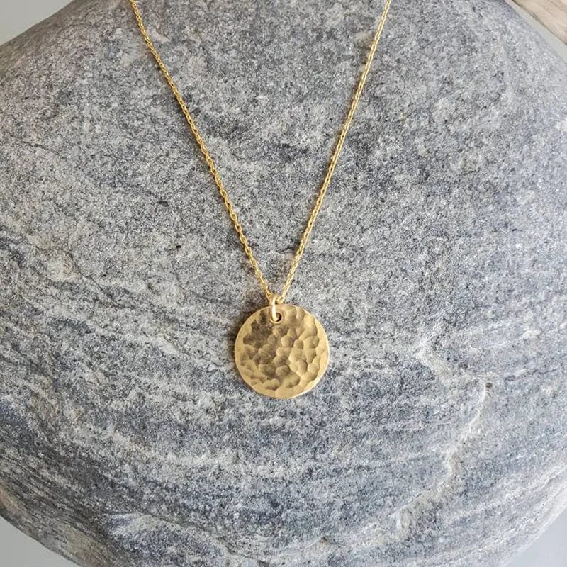 Collier pendentif en or féminin
