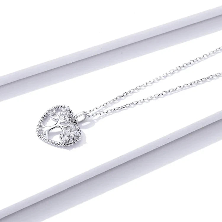 Collier arbre de vie élégant