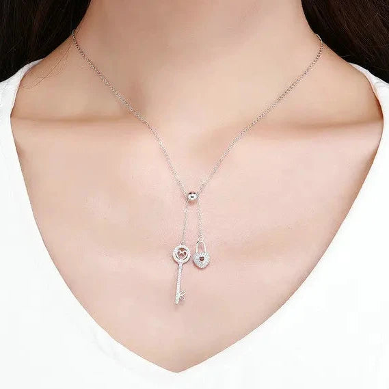 Collier Clé en argent