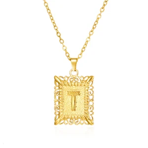 Pendentif en or lettre "T"