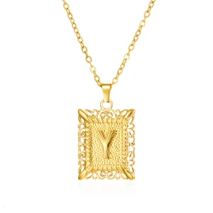 Pendentif dorée lettre "Y"