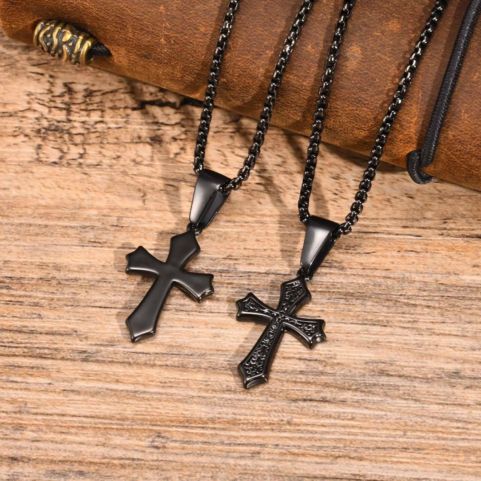 Pendentif croix pour homme brillant – Image 3