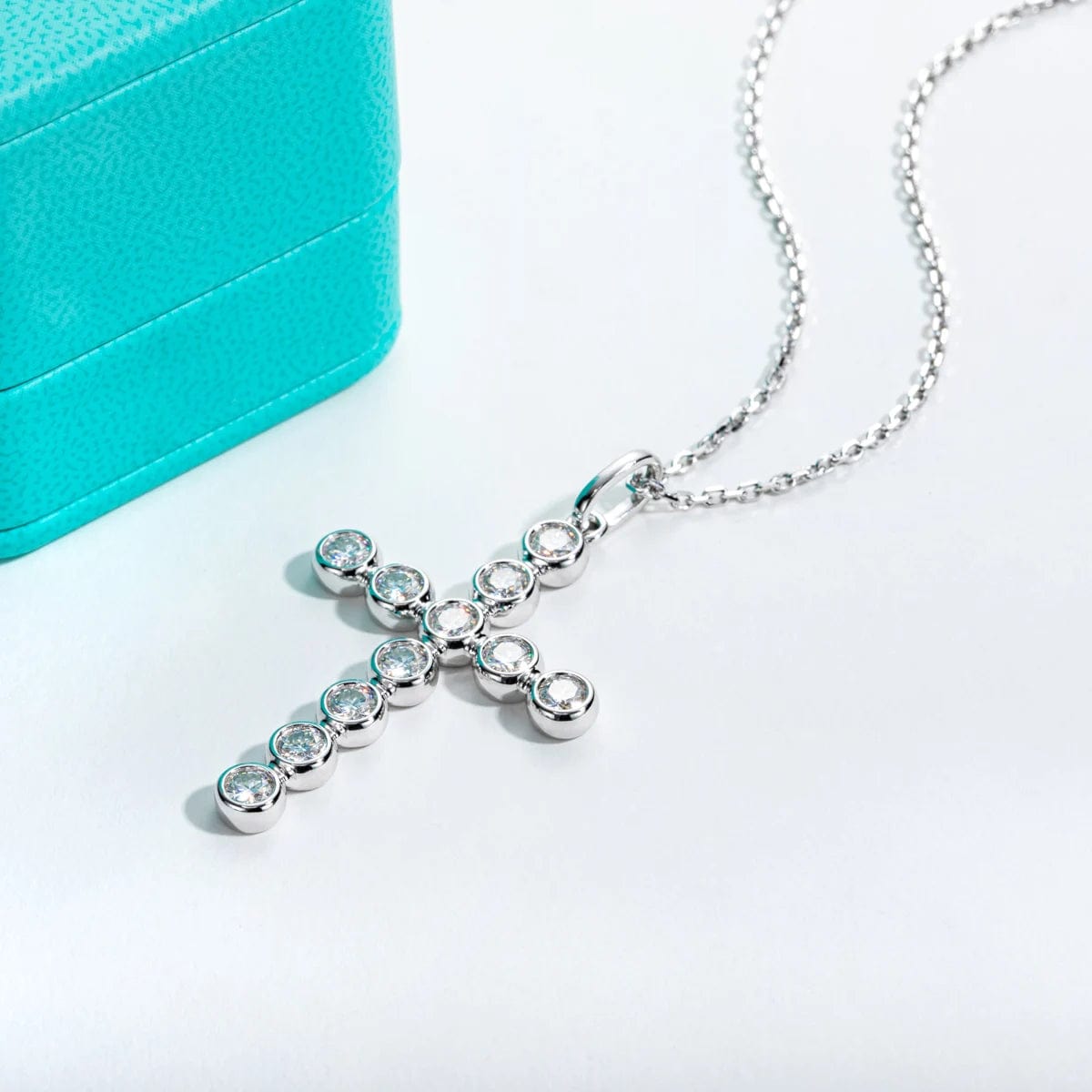 elegance croix diamant